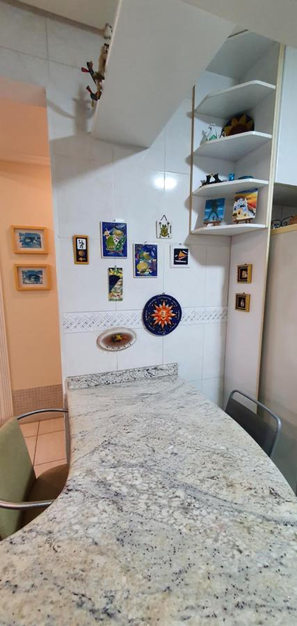 Cobertura Triplex Na Praia Da Enseada Гуаружа Экстерьер фото