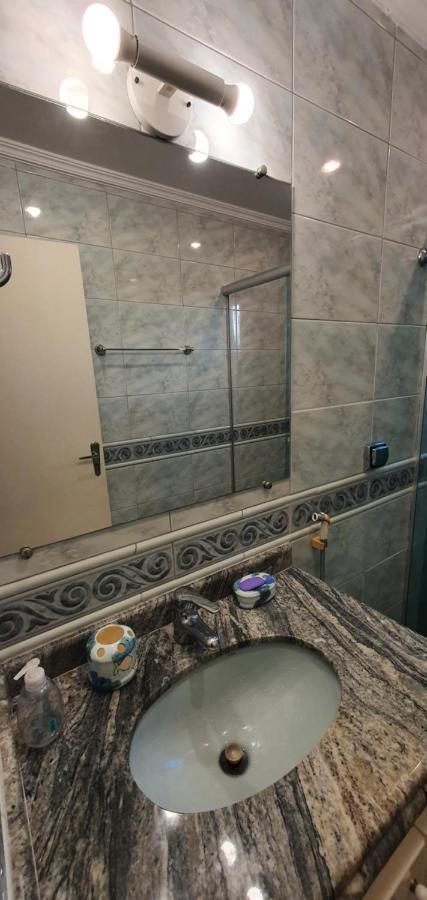 Cobertura Triplex Na Praia Da Enseada Гуаружа Экстерьер фото