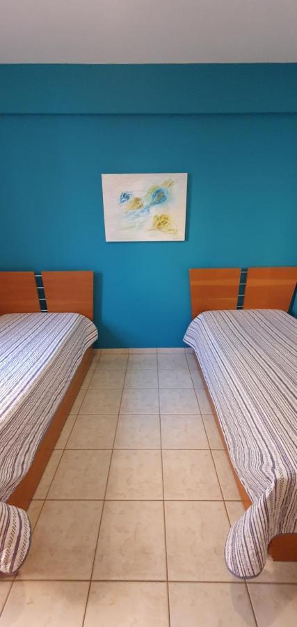 Cobertura Triplex Na Praia Da Enseada Гуаружа Экстерьер фото