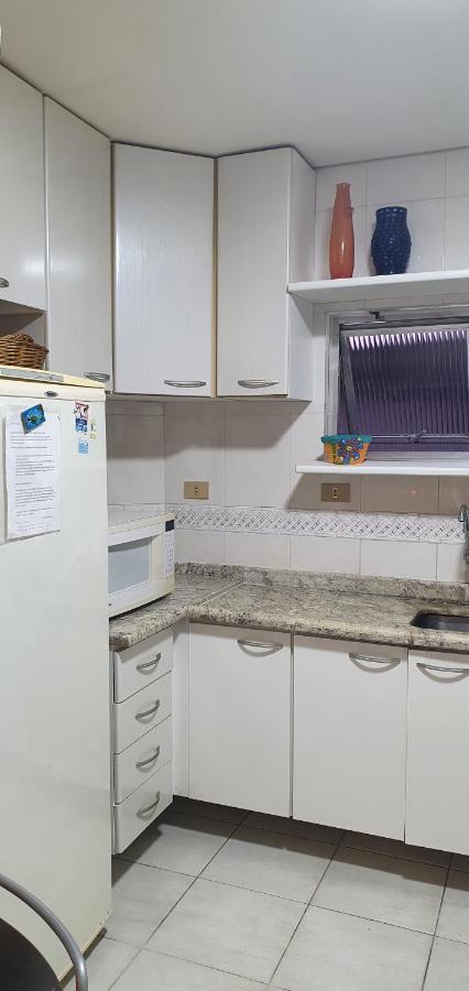 Cobertura Triplex Na Praia Da Enseada Гуаружа Экстерьер фото