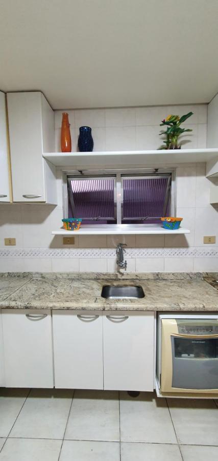 Cobertura Triplex Na Praia Da Enseada Гуаружа Экстерьер фото